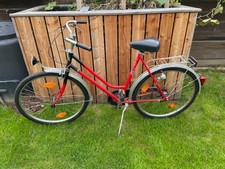Damen Fahrrad / Cityrad 26 Zoll in rot - robust und solide - alte Qualität
