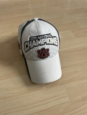 Schöne Football Cap Basecap Nike Drei-FitMütze Kappe 2010 Nat. Champions Auburn