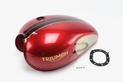 Triumph bonneville bobber - triumph,