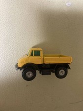 Mercedes Benz Unimog Blue Box
