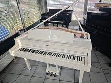 Yamaha Digital-Flügel CLP-695