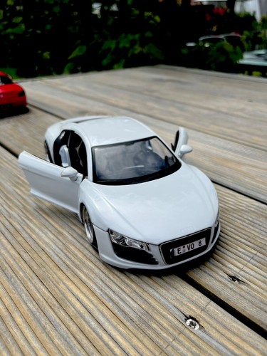 Audi weiß modellauto 18 - modellauto, 1:18