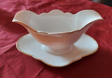 Edle Sauciere oval mit festem Teller Porzellan weiß Goldrand