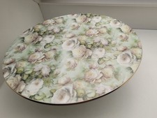 Tortenplatte mit Fuß