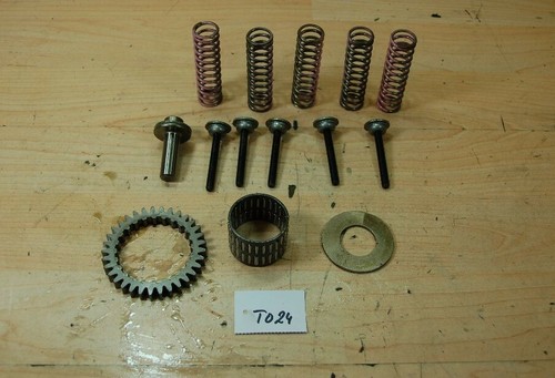 Suzuki gsr 750 wvc5 16 - 750,