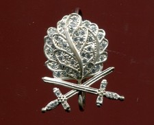 Eichenlaub mit Schwertern und Brillianten zum Ritterkreuz des Eisernen Kreuzes