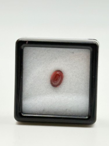 Rotquarz cabouchon 72ct - cabouchon, 0,72ct