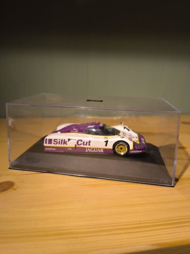 Ixo models jaguar xjr - models,