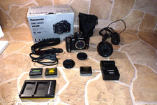 Panasonic Lumix DMC-GH2 Kit + diverses Zube. - SEHR GUT