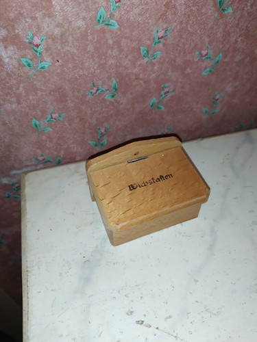 Alter schuhputz kasten - , +