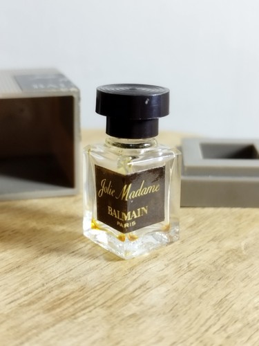Hübsche madame balmain - hübsche,