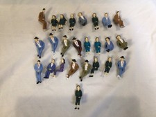 25 Figuren Spur G 1:25 sitzend Bemalt - 5,2 - 6 cm