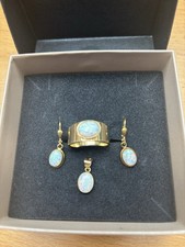 333 / 585 Gold Opalen Schmuck