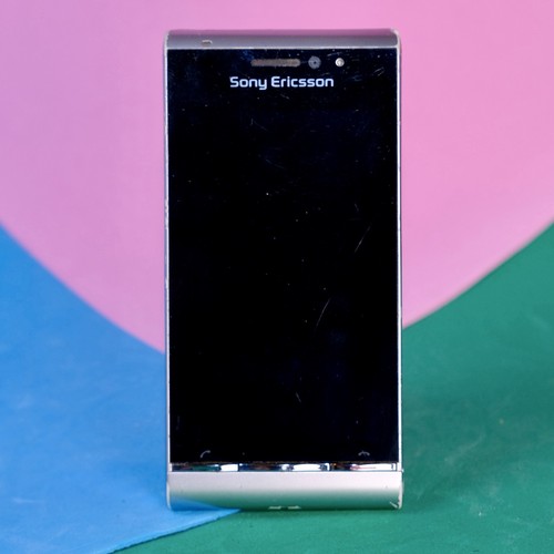 Sony ericsson satio u1i - sony,