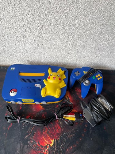 Nintendo konsole pikachu - 64,