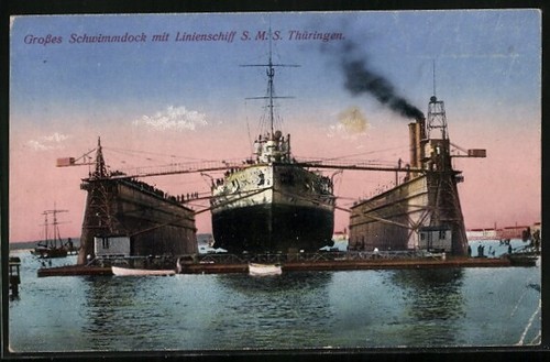 Großes schwimmdock mit - ak,