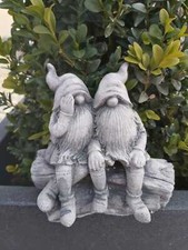 Steinfigur Wichtel auf