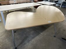 Vitra Ad Hoc großer Winkelschreibtisch Buche chrom 290cm breit