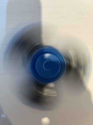 Hand spinner tri - hand,