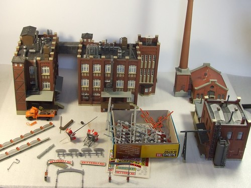 Kibri große fabrik aus - h0,