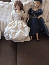 2 Porzellan Puppen Lady Di /