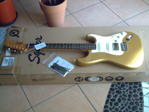Fender squier fsr classic - squier,