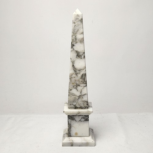 Marmor obelisk dekoobjekt - marmor,