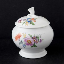 Meissen Weiss Sugar Bowl w/