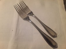 Besteck Einzelteile zwei