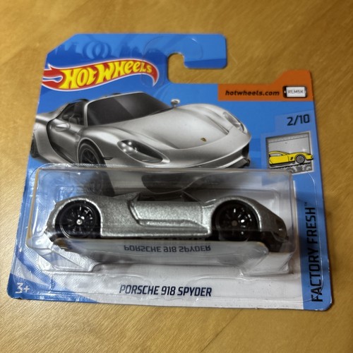 Hot wheels - hot, (2018)