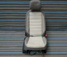 Original VW Touran 5T Beifahrersitz Alcantara Stoff Tisch Sitzheizung