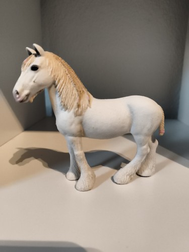 2012 schleich shire - stute,
