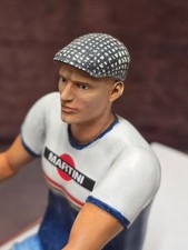 Handbemalte KRICK Figur Carlo