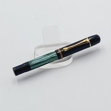 Antiker Pelikan 100
