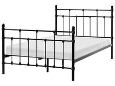 Romantisches Doppelbett Metall