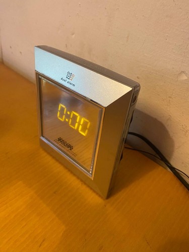 Philips radiowecker dual alarm - radiowecker,