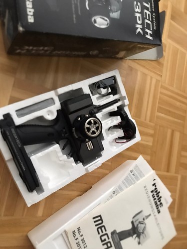Futaba 3pk black - 3pk, edition