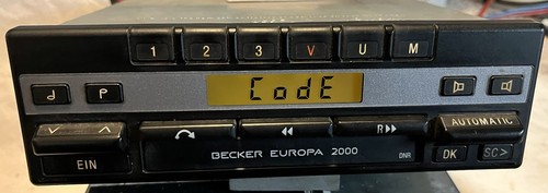 Mercedes benz becker europa - ,