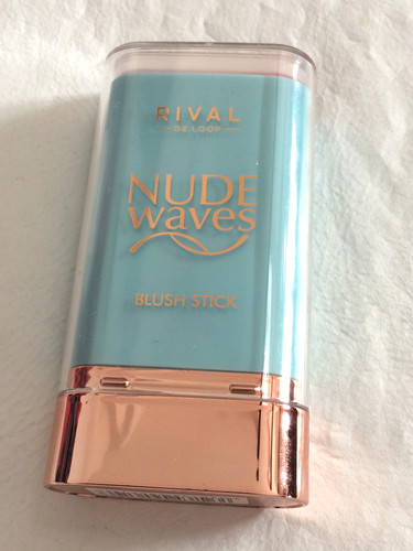 Rival loop nude waves blush - waves,