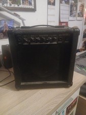 Plus gitarre und - plus,
