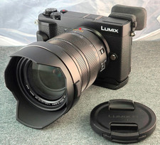 Panasonic Lumix DC-GX9 mit