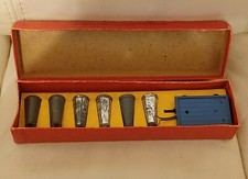 Meccano Serie No 2 Milchkannen und LKW Eisenbahn Zubehör