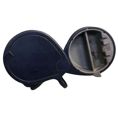 0004221v002 auto aschenbecher - 0004221v002,