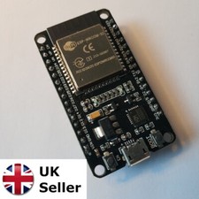 ESP32 DevKit V1 : 30 Pins 