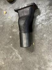 Krümmerstutzen IHC 844, 745, 845 3402326R2