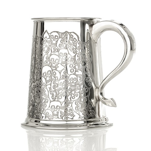 Love skull tankard 1 - love,