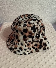 H&M / Hut / Leoprint / Leo /