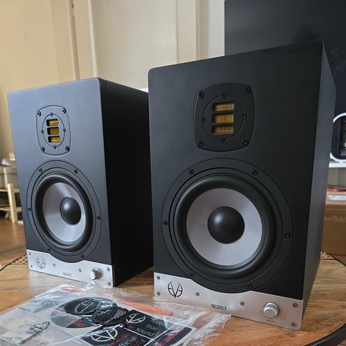 Eve audio sc207 studio - eve,
