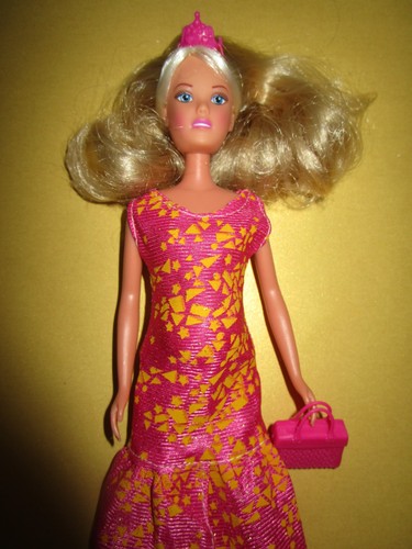 388 blonde schwangere - blonde, doll