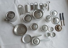 Kochgeschirr f. Kinderküche: 6 Töpfe, 3 Tigel  u.a. neu & gebraucht, 60er Jahre